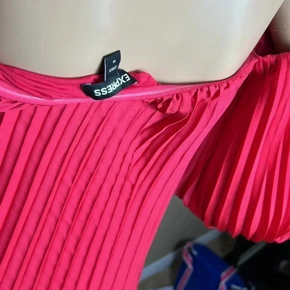 EXPRESS evening dress, HOT PINK MUST HAVE ! NEW!pleated,Romantic,gala,oversized - Picture 7 of 15